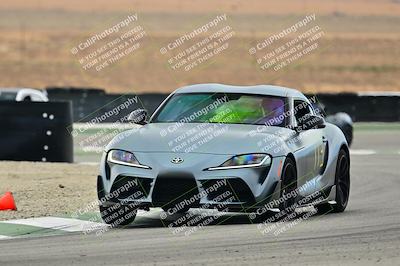 media/Sep-27-2025-Speed Ventures (Sat) [[6606706ef0]]/Yellow group/Turn 6/